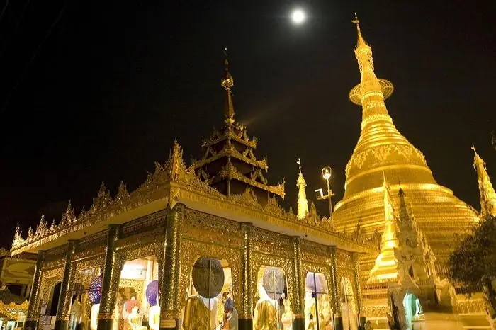 Đêm Rằm Ở Shwedagon, Ngôi Chùa Cổ Được Dát 80 Tấn Vàng Ở ...
