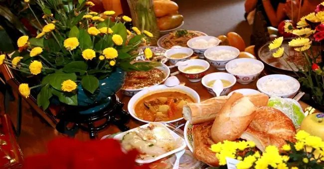 Ý Nghĩa Và Cách Chuẩn Bị Mâm Cúng Rằm Tháng Giêng Chuẩn Nhất