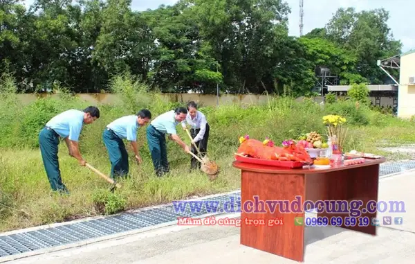 Cẩm Nang Lễ Cúng Tạ Thần Linh: Ý Nghĩa, Vật Phẩm Và Bài Văn Khấn Chuẩn