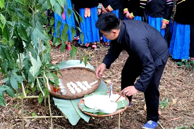 Lễ Cúng Thần Rừng Của Dân Tộc Pu Péo (hà Giang)