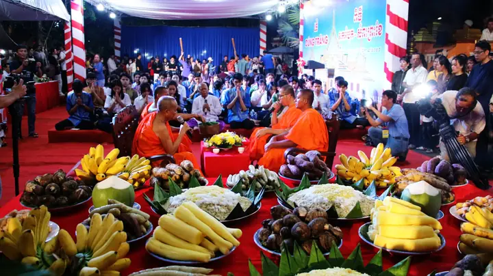 Sắc Màu Lễ Cúng Trăng Của Đồng Bào Khmer