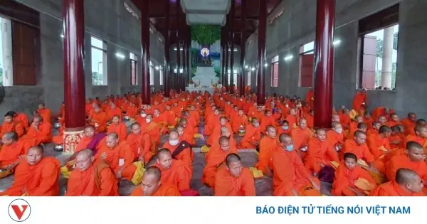 000 Vị Chư Tăng Trong Nước Và Quốc Tế Tham Gia Đại Lễ Đặt Bát Hội