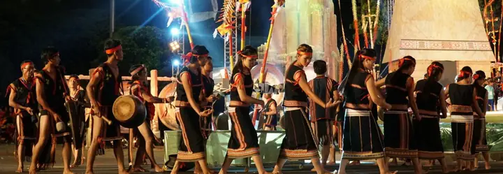 Trải Nghiệm Lễ Hội Cồng Chiêng Tây Nguyên Thú Vị Tại Đắk Lắk