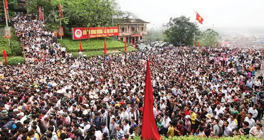 Gìn Giữ Nét Đẹp Trong Tín Ngưỡng Thờ Cúng Hùng Vương - Trường ...