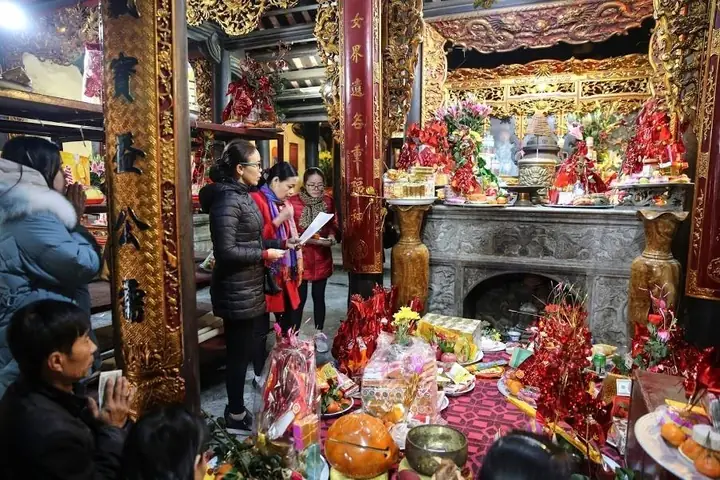 Lưu Ngay Cách Sắm Lễ Và Văn Khấn Vay Tiền Bà Chúa Kho