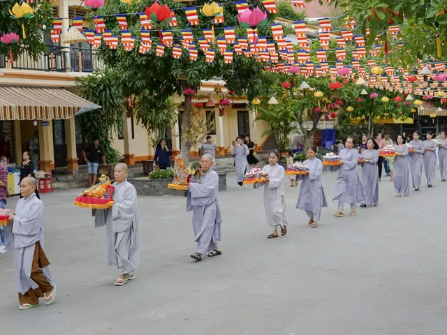 Cẩm Nang Chuẩn Bị Lễ Vật Cúng Núi Bà Đen Đầy Đủ Ý Nghĩa Và Đúng Tâm Linh