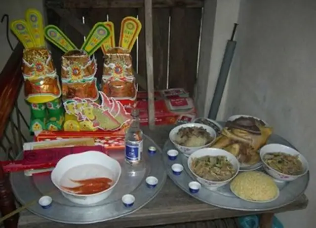 Mâm Cúng Ông Công Ông Táo Ngày 23 Tháng Chạp Gồm Những Gì?