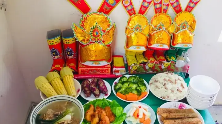 Cẩm Nang Nghi Thức Cúng Ông Táo: Nguồn Gốc, Lễ Vật Và Bài Khấn Chuẩn Nhất