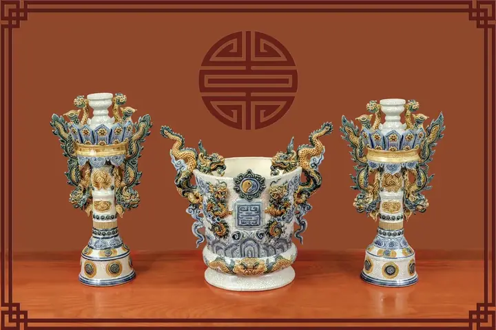 Ý Nghĩa Và Vai Trò Của Lư Hương Trong Thờ Cúng Gia Tiên