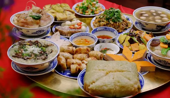 Cùng Tìm Hiểu Mâm Cỗ Ngày Tết 3 Miền Có Những Món Ăn Gì
