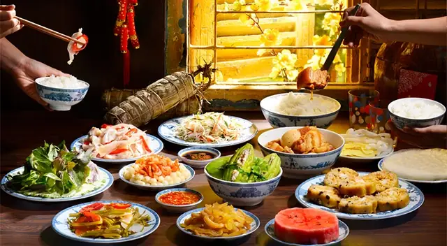 Cẩm Nang Chi Tiết: 20+ Món Ăn Truyền Thống Cho Mâm Cơm Cúng Ngày Tết