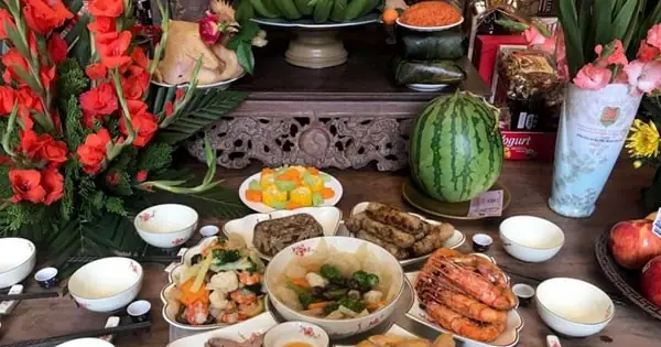 Mâm Cúng Giao Thừa Tết Nguyên Đán Ất Tỵ 2025 Đầy Đủ Nhất