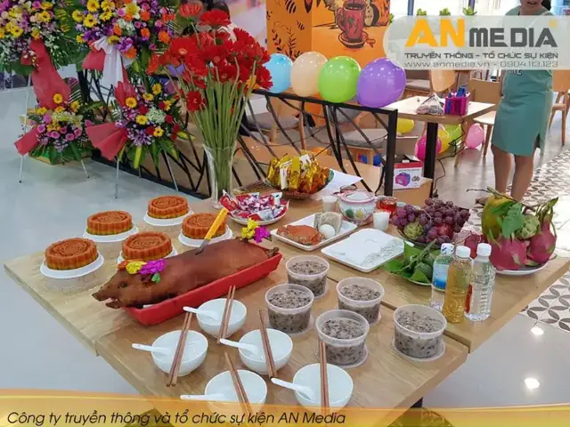 Cẩm Nang Chuẩn Bị Mâm Cúng Khai Trương Chi Tiết Và Ý Nghĩa Nhất