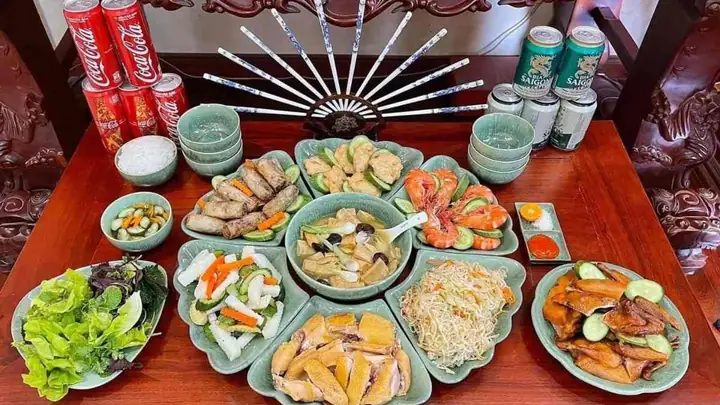 Mâm Cúng Mùng 1 Tết: Cẩm Nang Chuẩn Bị Và Ý Nghĩa Văn Hóa Sâu Sắc