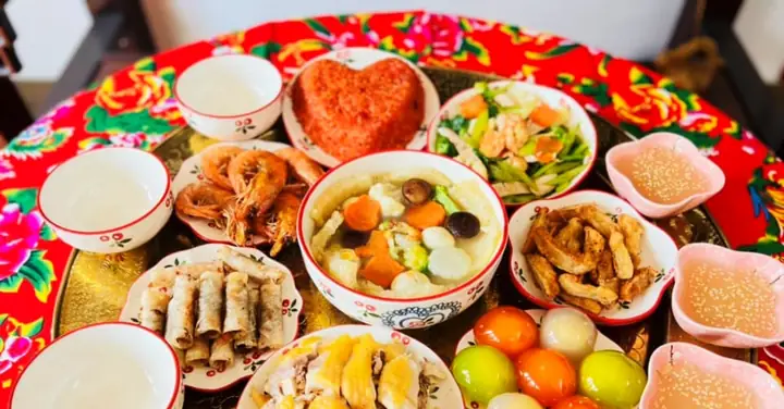 Cẩm Nang Chuẩn Bị Mâm Cúng Cô Hồn Mùng 2 Và 16 Âm Lịch: Lễ Vật, Giờ Cúng Và Lưu Ý Quan Trọng