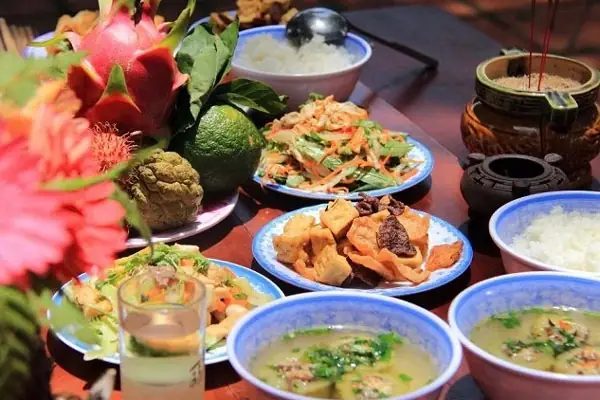 Cẩm Nang Chuẩn Bị Mâm Cúng Rằm Tháng Giêng Ngoài Trời Đầy Đủ, Chi Tiết