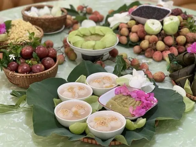 Cẩm Nang Chuẩn Bị Mâm Cúng Tết Đoan Ngọ Cho 3 Miền Bắc, Trung, Nam