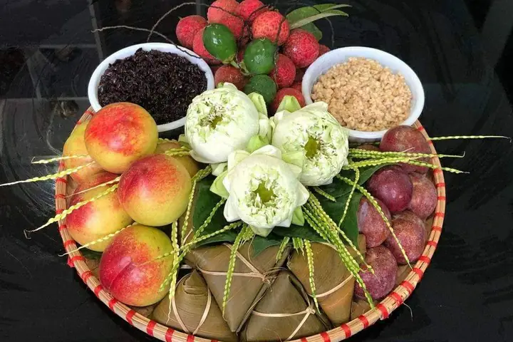 Top 5 Vị Trí Đặt Mâm Cúng Tết Đoan Ngọ Tốt Nhất Theo Phong Thủy Và Văn Hóa Dân Gian