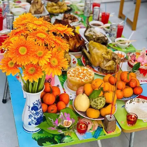 Dịch Vụ Cung Cấp Mâm Cúng Tổ Nghề Nail Trọn Gói Giá Rẻ 2026