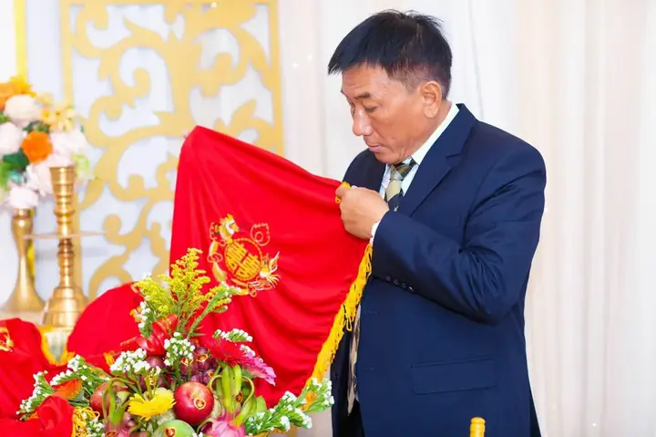 Cẩm Nang Chuẩn Bị Mâm Ngũ Quả Cúng Gia Tiên Ngày Cưới: Ý Nghĩa Và Cách Bày Trí Đẹp Mắt