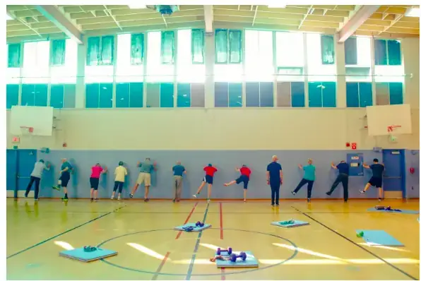 Giải Mã Giấc Mơ Thấy Bạn Cùng Lớp Khác Giới: Ý Nghĩa Tâm Linh, Tâm Lý Và Điềm Báo