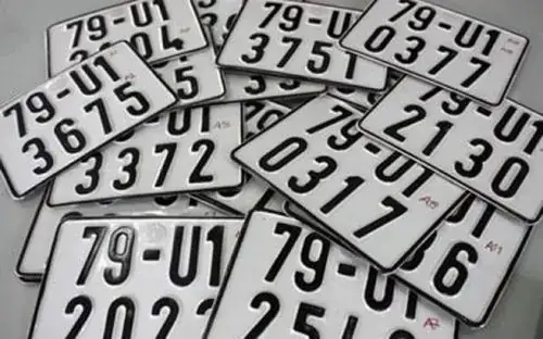 Giải Mã Giấc Mơ Thấy Biển Số Xe Máy: Điềm Báo Gì Và Con Số May Mắn