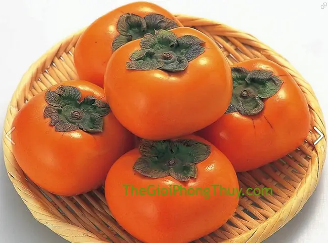 Giải Mã Giấc Mơ Thấy Cây Hồng Sai Quả: Điềm Báo Gì Và Con Số May Mắn