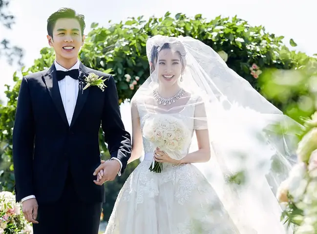 Giải Mã Giấc Mơ Thấy Hôn Người Khác Giới: Ý Nghĩa Tâm Linh Và Những Con Số May Mắn