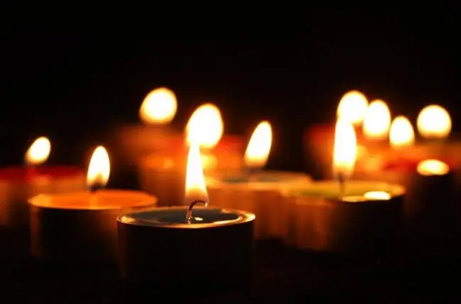 Mơ Thấy Máy Bay Thả Bom Đánh Con Gì? Giải Mã Ý Nghĩa & Gợi Ý Con Số