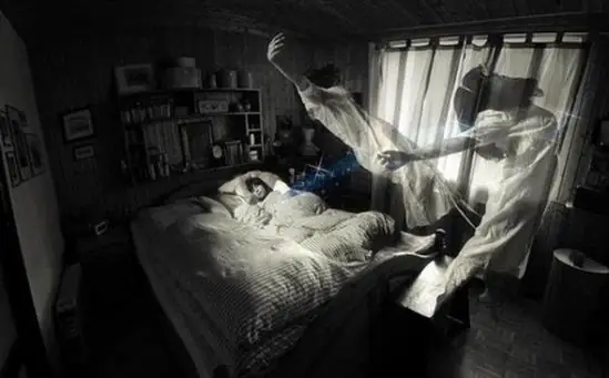 Giải Mã Giấc Mơ Thấy Mình Chết Hồn Lìa Khỏi Xác: Dấu Hiệu Của Sự Tái Sinh Hay Nỗi Lo Tiềm Thức?