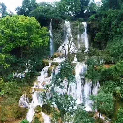 Giải Mã Giấc Mơ Thấy Người Khác Rơi Xuống Nước: Điềm Báo Và Ý Nghĩa Tâm Linh