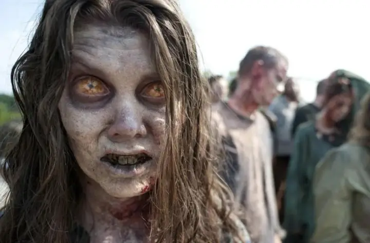 Mơ Thấy Zombie Đuổi Là Điềm Gì? Giải Mã Chi Tiết Và Những Lý Giải Khoa Học