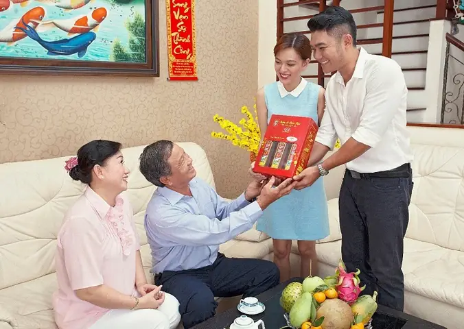 Giải Mã Giấc Mơ Ra Mắt Nhà Người Yêu: Điềm Báo Và Con Số May Mắn