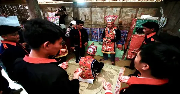 Đặt Tên Âm Và Lên Đèn – Nghi Thức Quan Trọng Trong Lễ Cấp Sắc Của ...