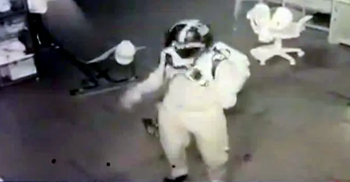 Án Mạng 3 Người Chết Ở Đồng Nai: Tài Sản Bị Xáo Trộn, Công An Kêu ...