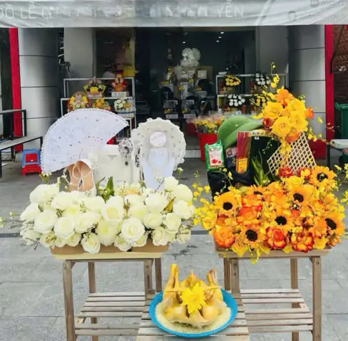 Cửa Hàng Đồ Cúng Côn Đảo Cô Sáu Đầy Đủ Lễ Tươi Mới.