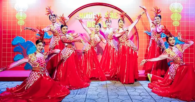 Chợ Lớn Bùng Nổ 'hương Sắc Ngũ Vị' Cùng Trải Nghiệm Ẩm Thực Việt ...