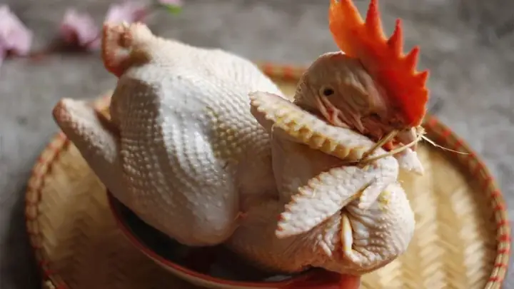 Nên Làm Thịt Gà Cúng Vào Trước Hay Trong Tết?