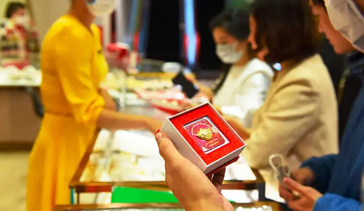 Top 5 Loại Vàng Nên Mua Vào Dịp Cúng Thần Tài: Đánh Giá Chi Tiết & So Sánh