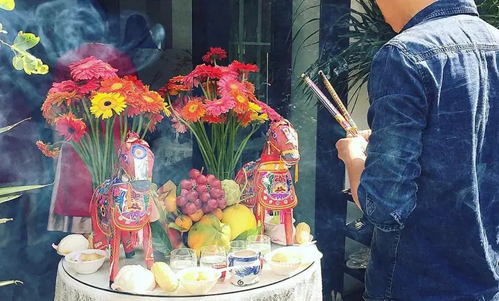 Văn Khấn Mở Hàng, Khai Trương Cửa Hàng, Công Ty, Cúng Thần Tài ...