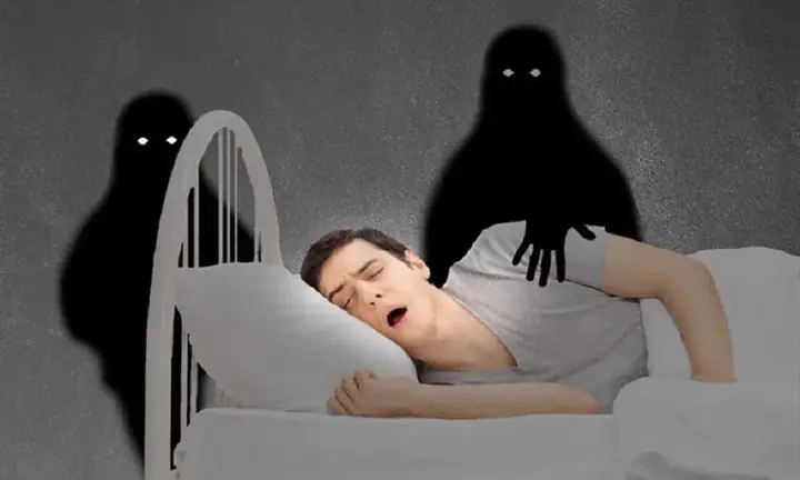 Nằm Mơ Bị Bóng De Đánh Đề Con Gì