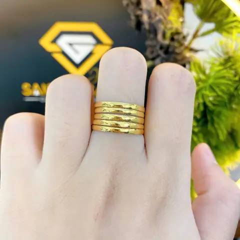 Nằm Mơ Thấy Đi Mua Vàng Đánh Con Gì? Giải Mã Chi Tiết Ý Nghĩa Và Con Số