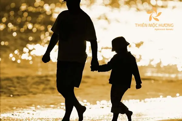 Nằm Mơ Thấy Bố Đã Mất Hiện Về: Giải Mã Chi Tiết Ý Nghĩa Tâm Linh Và Tâm Lý