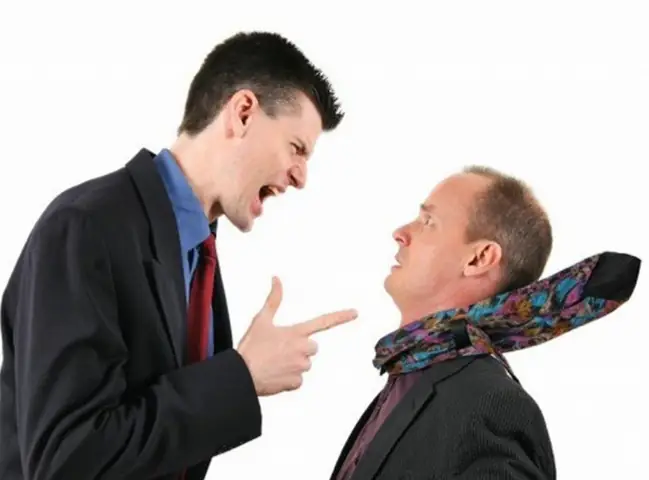 Nằm Mơ Thấy Chửi Lộn: Giải Mã Điềm Báo & Con Số May Mắn