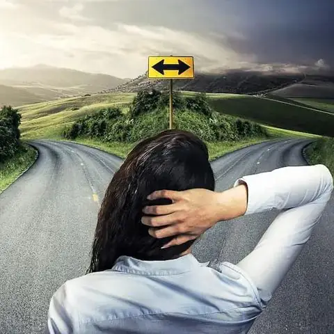 Giải Mã Chi Tiết Ý Nghĩa Giấc Mơ Thấy Đi Lạc Đường & Con Số May Mắn