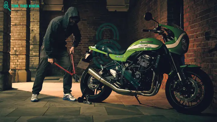 Nằm Mơ Thấy Đi Xe Máy Lên Dốc Cao: Giải Mã Chi Tiết Ý Nghĩa Và Điềm Báo