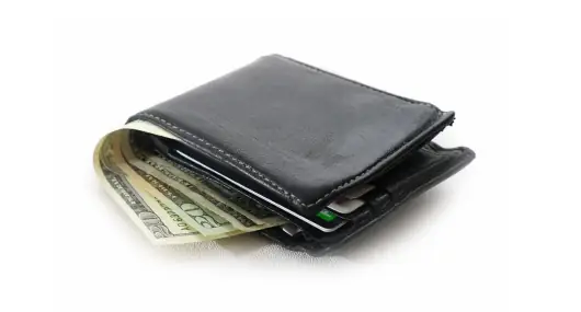 Nằm Mơ Thấy Mất Ví Tiền Nhưng Tìm Lại Được: Giải Mã Ý Nghĩa Và Những Điềm Báo Đặc Biệt