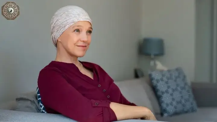 Giải Mã Giấc Mơ Thấy Mình Bị Bệnh Ung Thư: Điềm Báo Hay Lời Nhắc Nhở Từ Tiềm Thức?