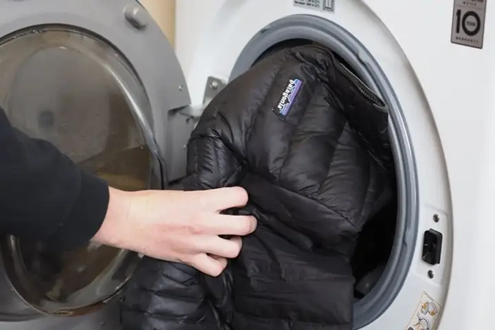 Giải Mã Giấc Mơ Lặn Sâu Dưới Nước: Ý Nghĩa Tâm Linh Và Những Con Số May Mắn