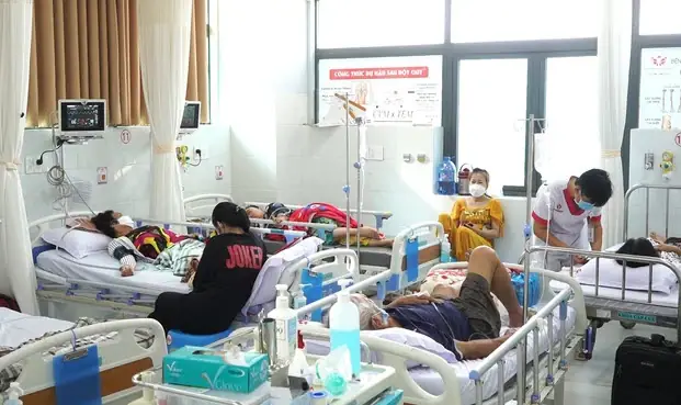 Giải Mã Giấc Mơ Thấy Người Thân Nằm Viện: Điềm Báo Gì Và Nên Làm Gì?